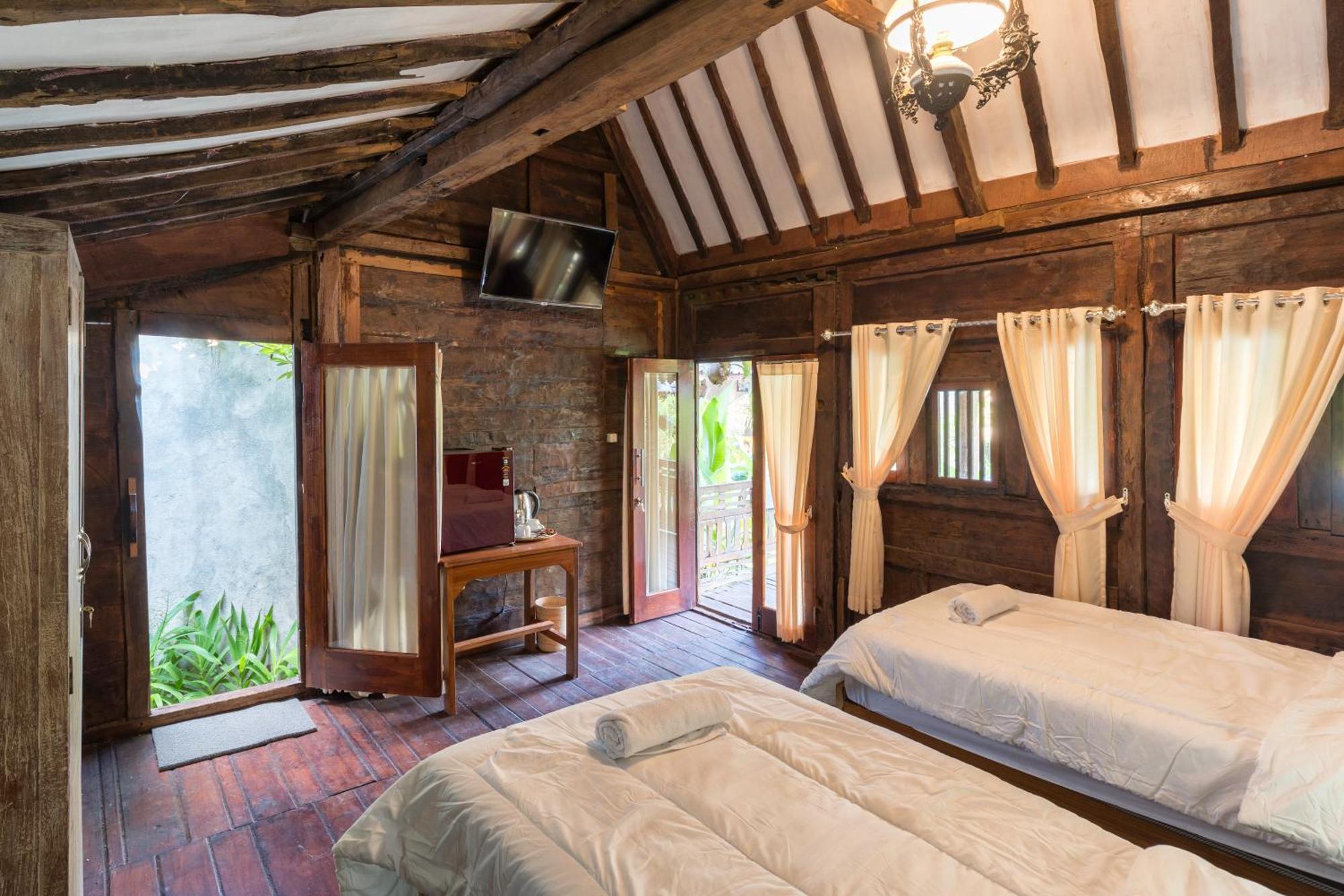 Tahlia'S Villa Sorongjukung Zewnętrze zdjęcie