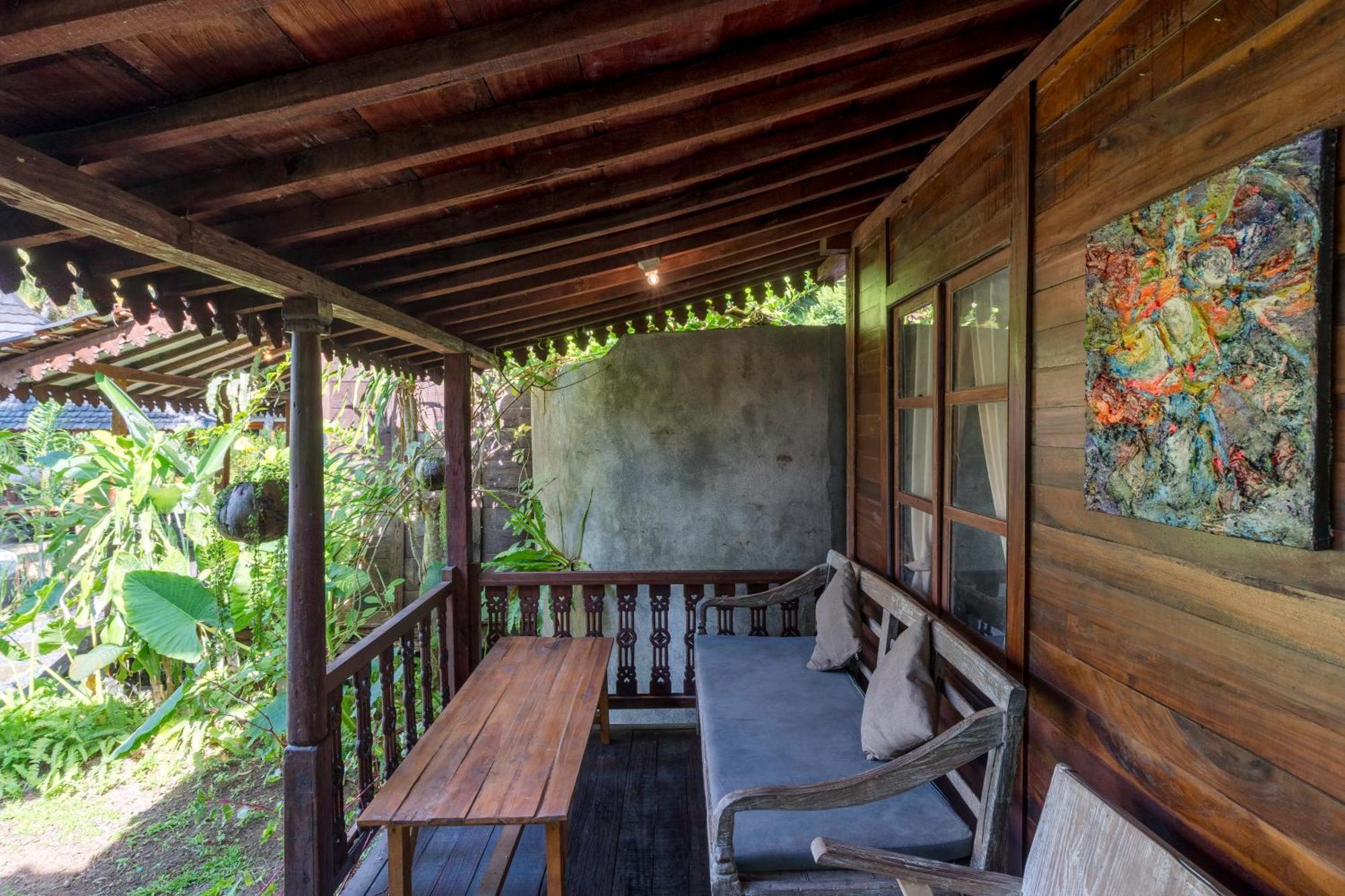 Tahlia'S Villa Sorongjukung Zewnętrze zdjęcie